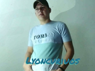 Lyoncuriuos