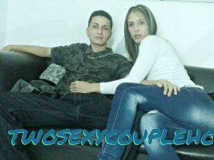 TWOSEXYCOUPLEHOT